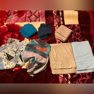 Lot of 7 hijabs scarves rectangular and square cotton chiffon and jersey